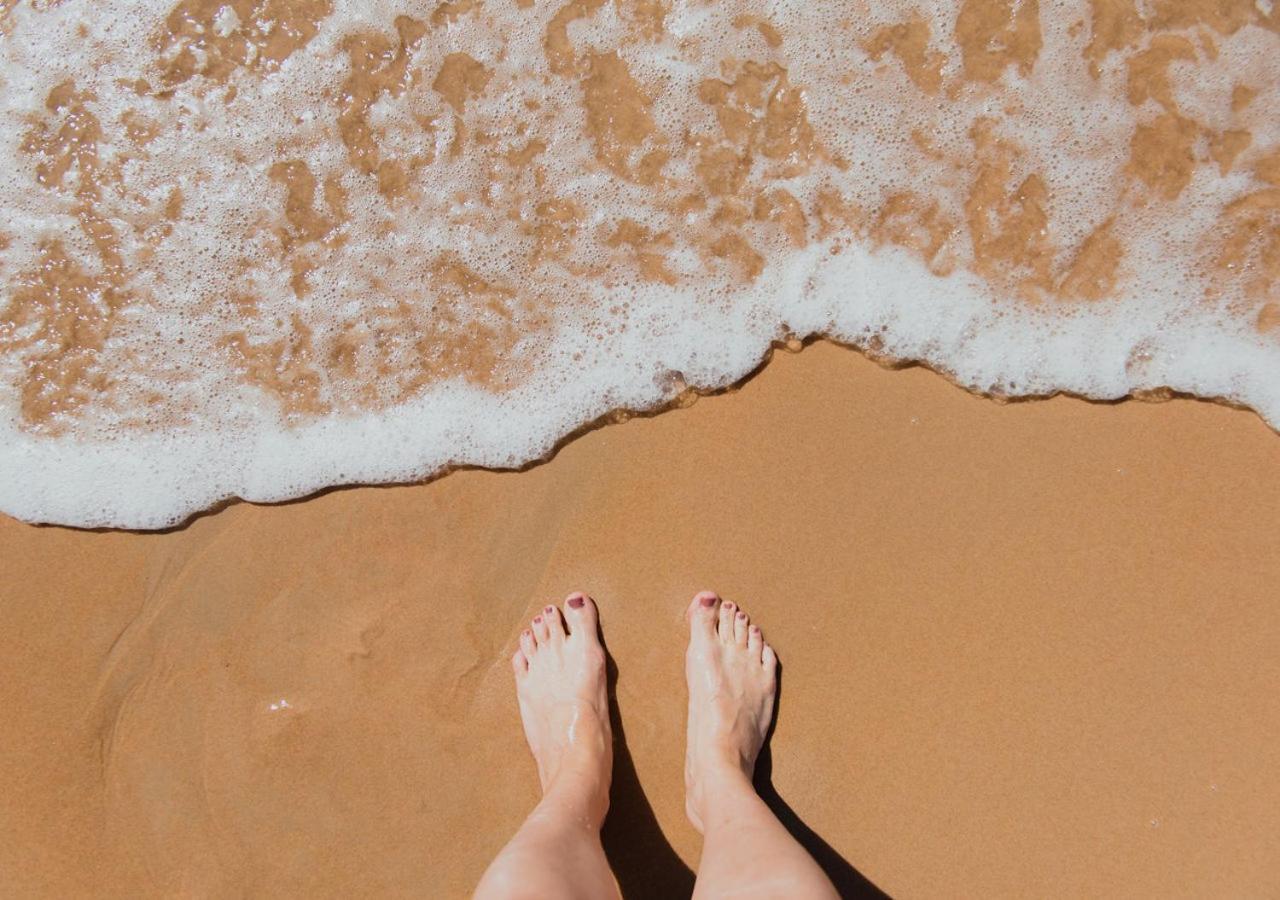 Flat Guarajuba Beira Da Praia Pe Na Areia Kültér fotó